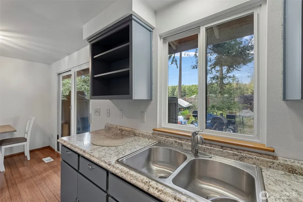 1251 Russell Drive Coupeville WA 98239