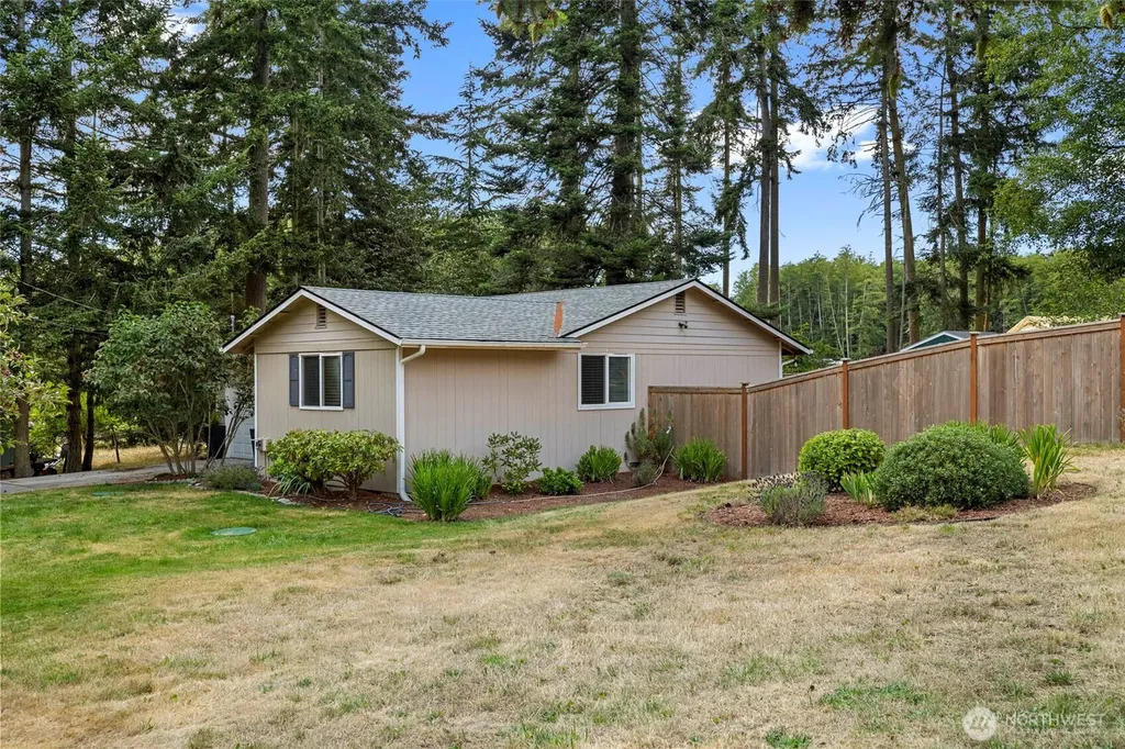 1251 Russell Drive Coupeville WA 98239