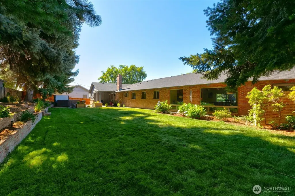 4205 Barge Street Yakima WA 98908