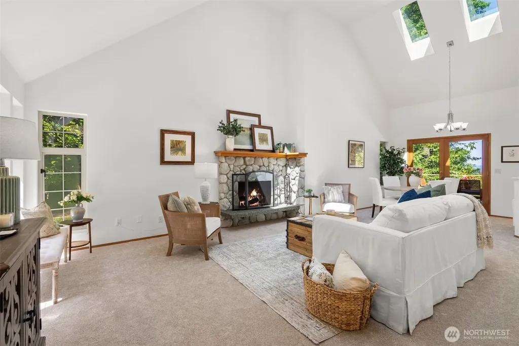 10109 NE Knight Road Bainbridge Island WA 98110