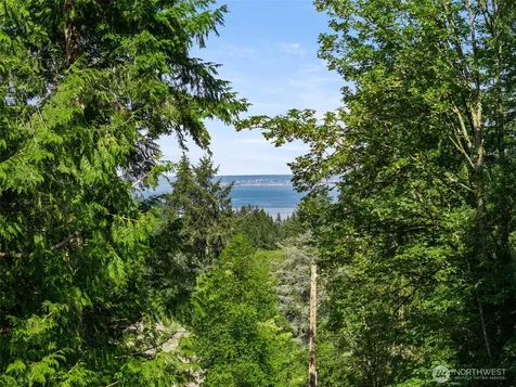 10109 NE Knight Road Bainbridge Island WA 98110