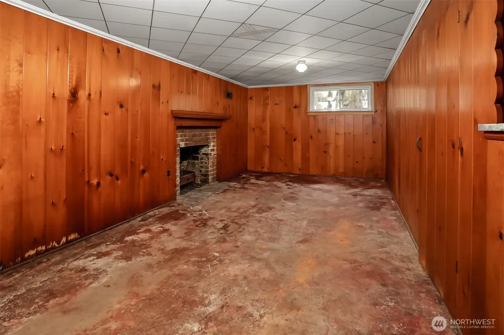 8552 31st Avenue NW Seattle WA 98117
