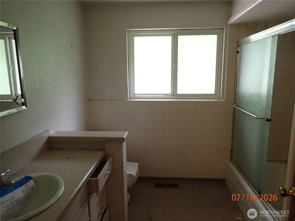 620 W Harriet Avenue Montesano WA 98563