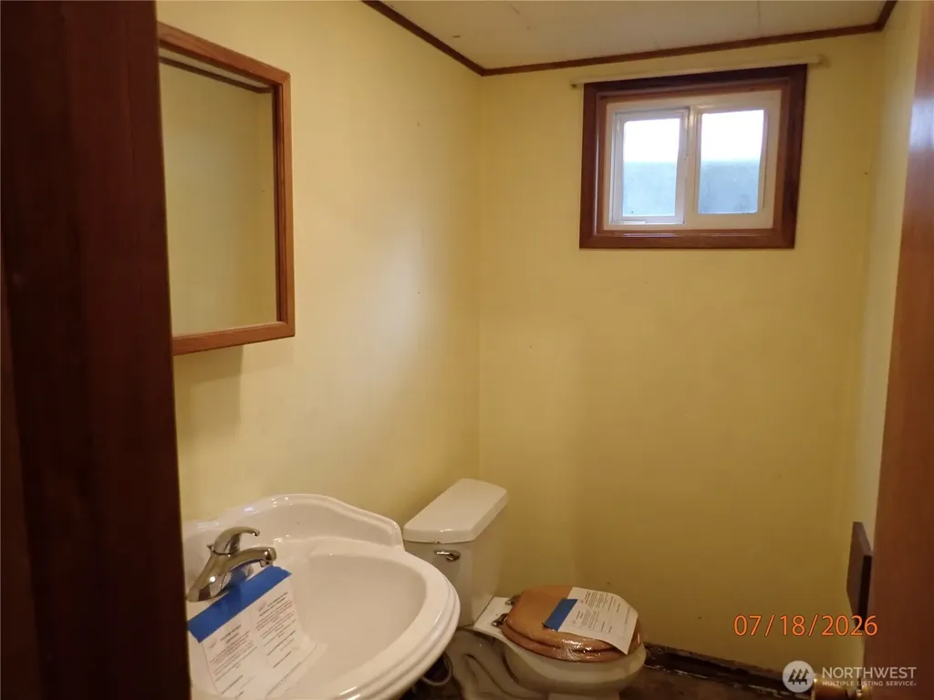 620 W Harriet Avenue Montesano WA 98563