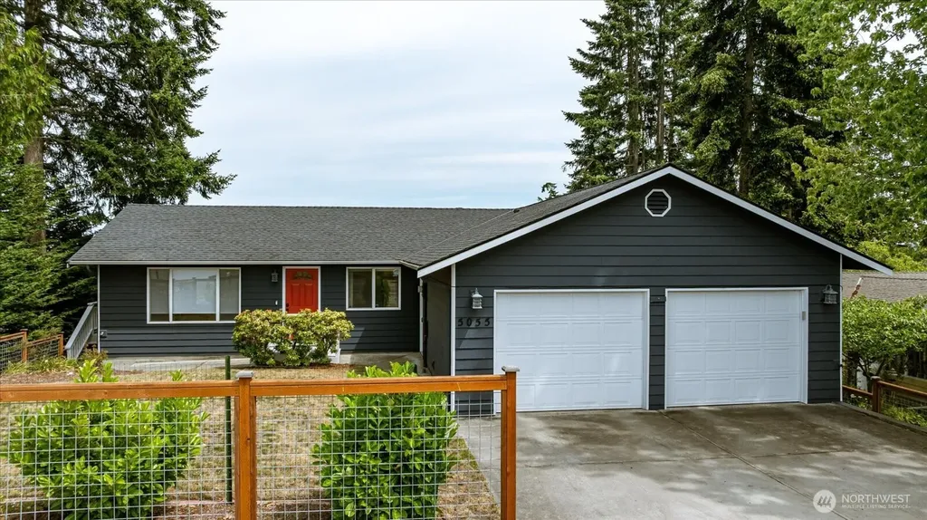 5055 Honeymoon Bay Road Freeland WA 98249