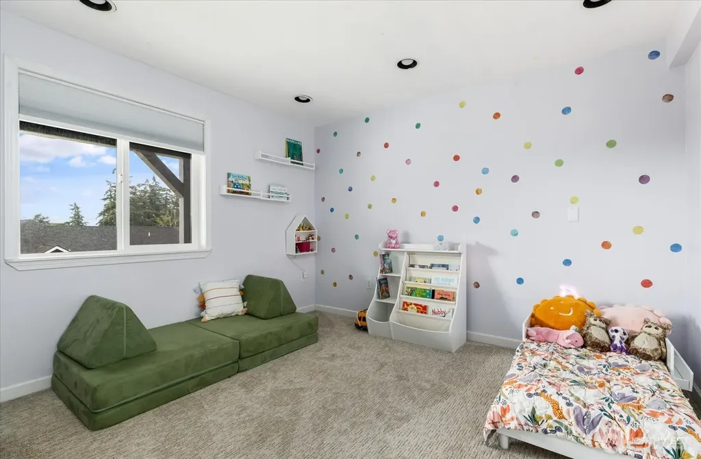 5055 Honeymoon Bay Road Freeland WA 98249
