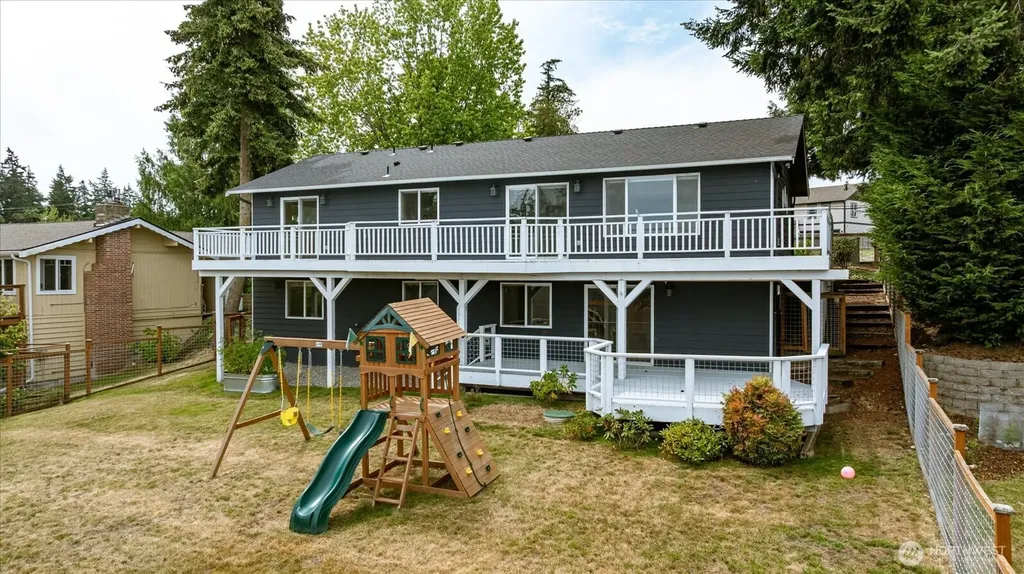 5055 Honeymoon Bay Road Freeland WA 98249