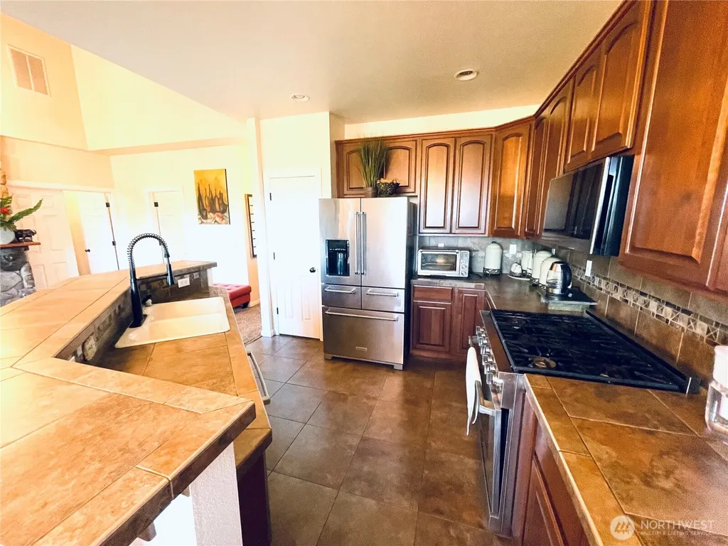 409 SE 50th Street SE Auburn WA 98092