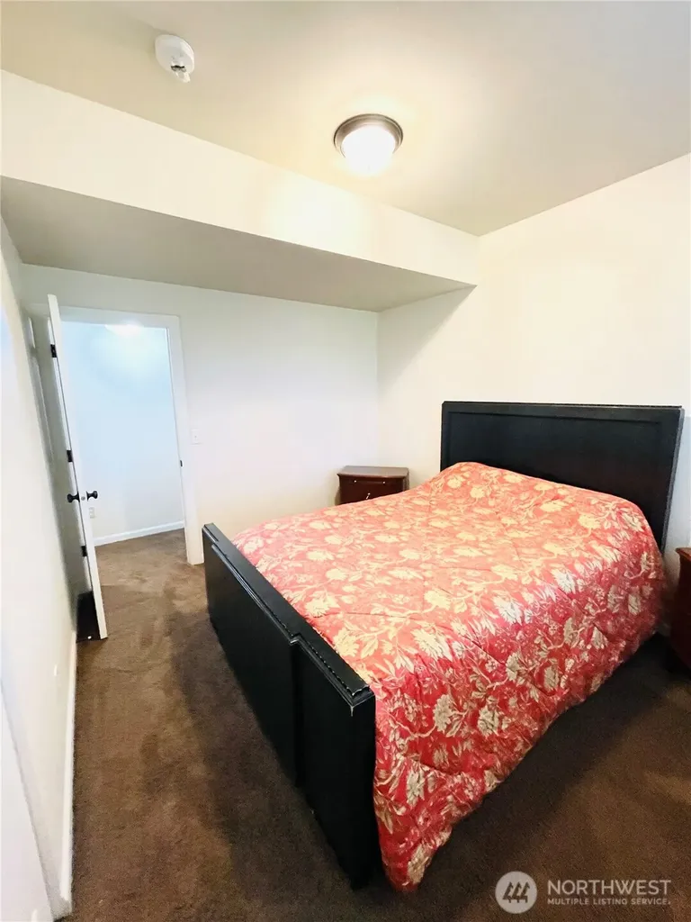 409 SE 50th Street SE Auburn WA 98092