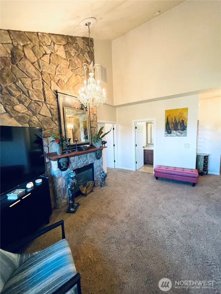 409 SE 50th Street SE Auburn WA 98092