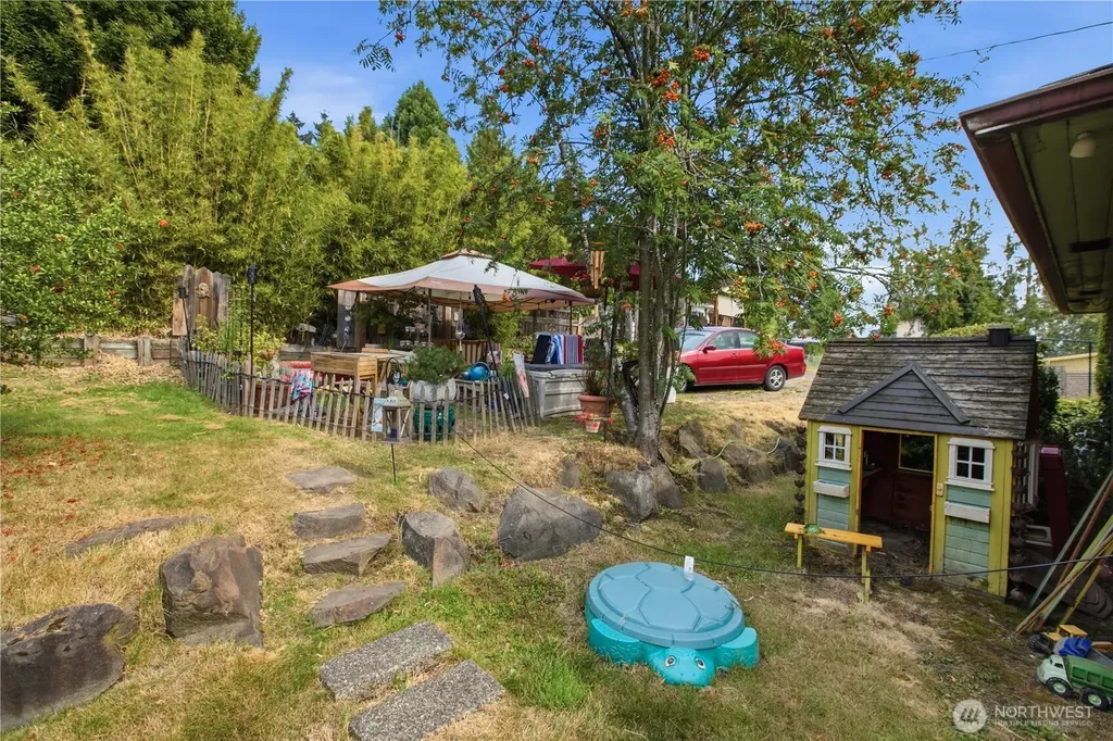 7420 Rainier Avenue S Seattle WA 98118