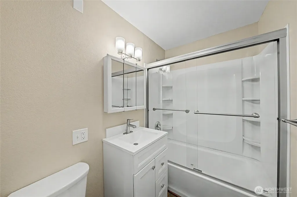 860 S Nancy Avenue East Wenatchee WA 98802