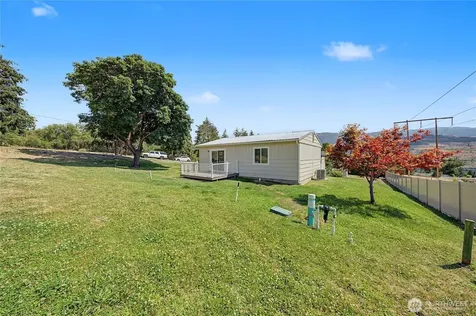 860 S Nancy Avenue East Wenatchee WA 98802