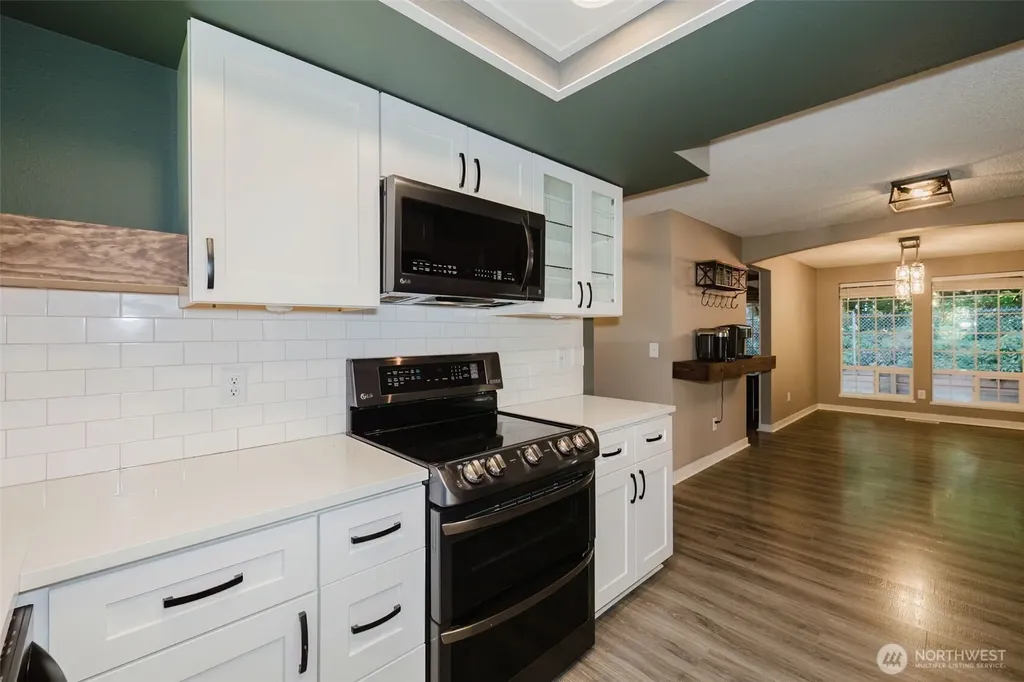 7629 Oak Park Drive NW Bremerton WA 98311