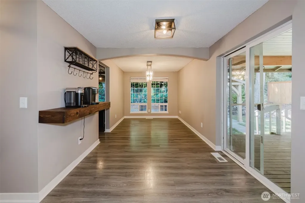 7629 Oak Park Drive NW Bremerton WA 98311