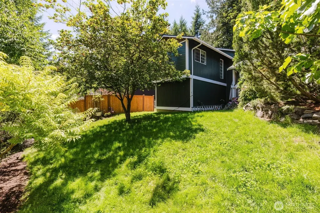7629 Oak Park Drive NW Bremerton WA 98311