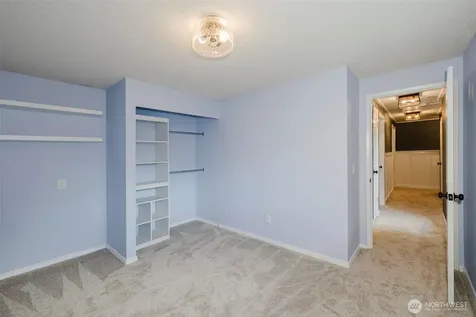 7629 Oak Park Drive NW Bremerton WA 98311