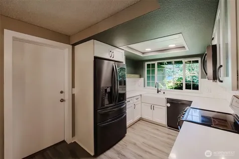 7629 Oak Park Drive NW Bremerton WA 98311