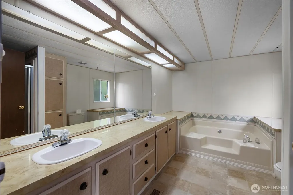 5211 Chelan Lane SE Lacey WA 98503