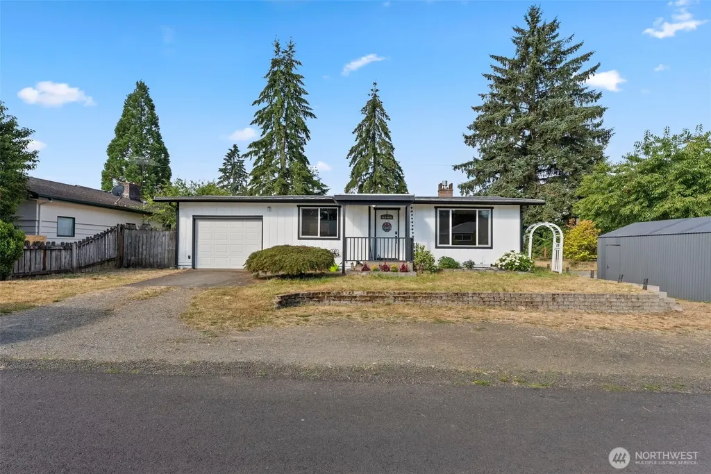 1713 Madison Street Shelton WA 98584