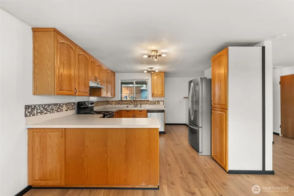 1713 Madison Street Shelton WA 98584