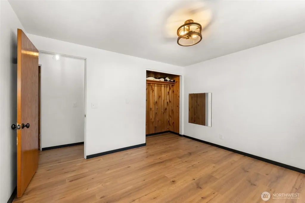 1713 Madison Street Shelton WA 98584
