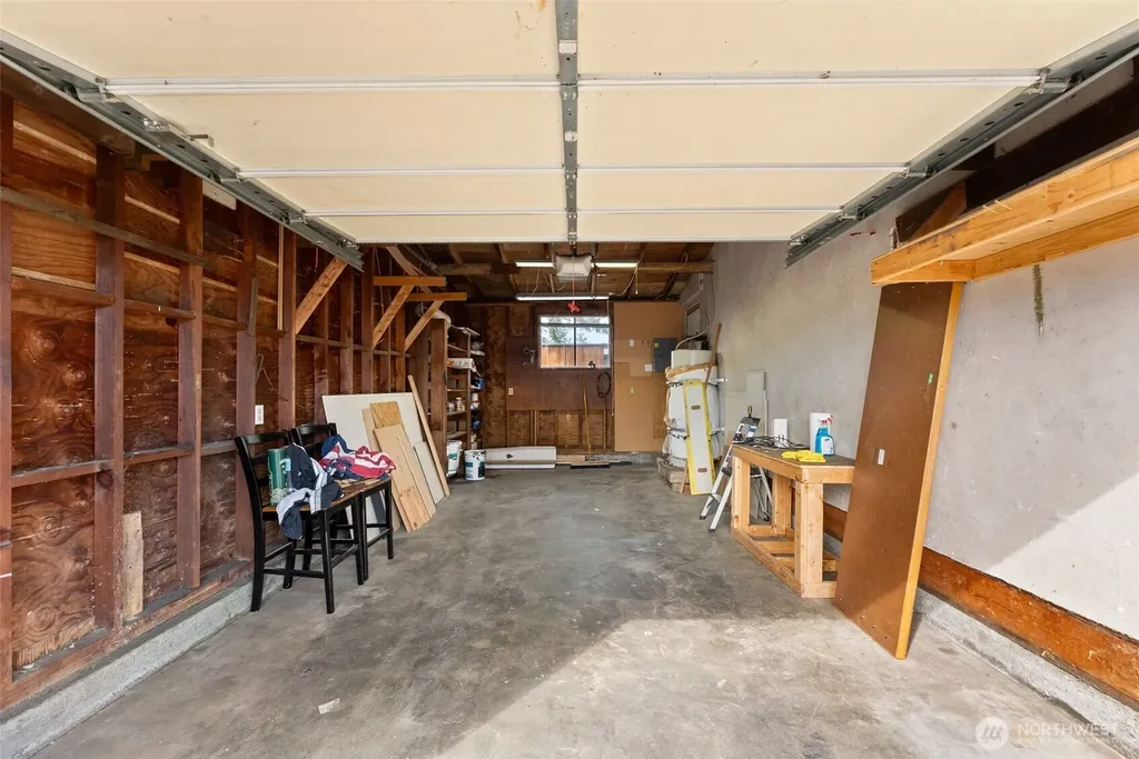 1713 Madison Street Shelton WA 98584
