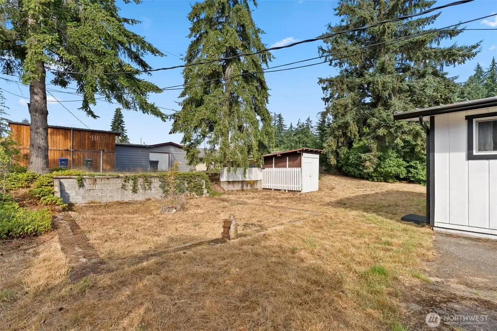 1713 Madison Street Shelton WA 98584