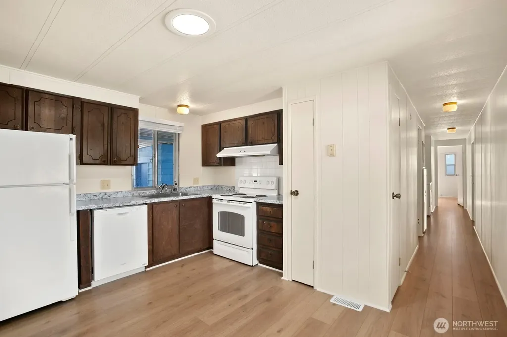 1121 244th Street SW Bothell WA 98021