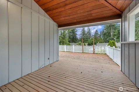 824 NE 194th Street Shoreline WA 98155