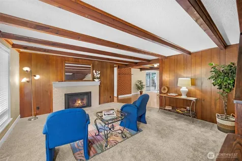 824 NE 194th Street Shoreline WA 98155
