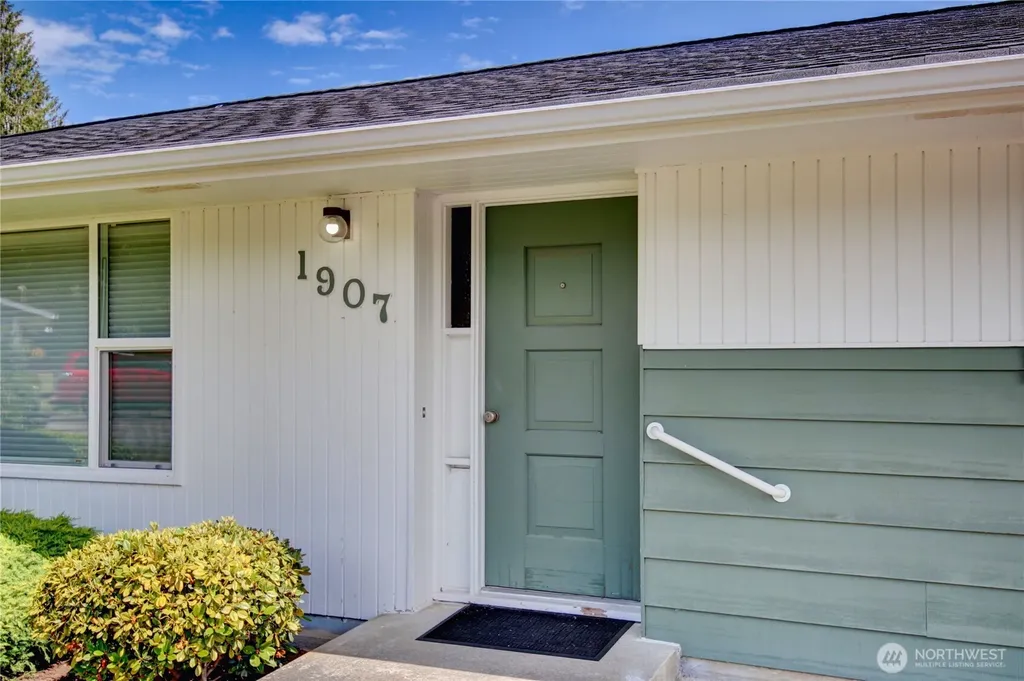 1907 Sparrs Lane Burlington WA 98233
