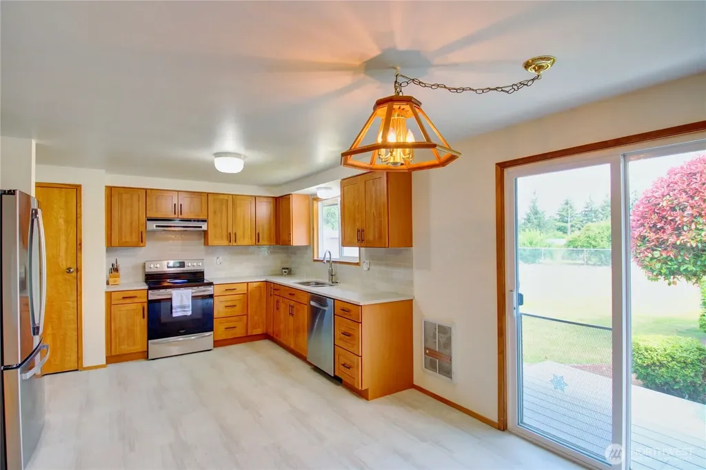 1907 Sparrs Lane Burlington WA 98233