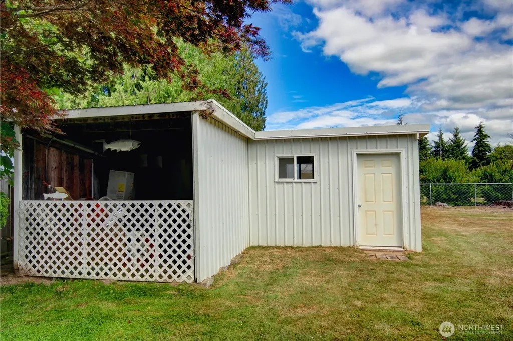1907 Sparrs Lane Burlington WA 98233