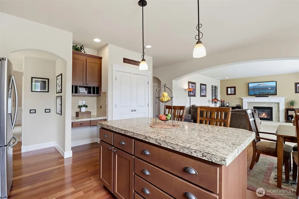 12129 178th Avenue E Bonney Lake WA 98391