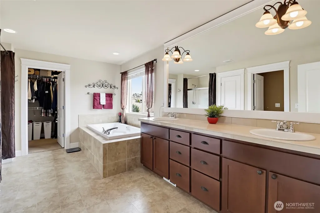 12129 178th Avenue E Bonney Lake WA 98391