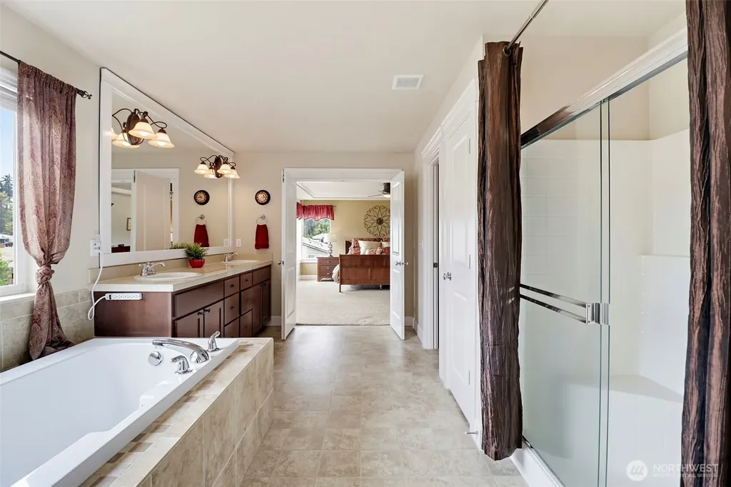 12129 178th Avenue E Bonney Lake WA 98391
