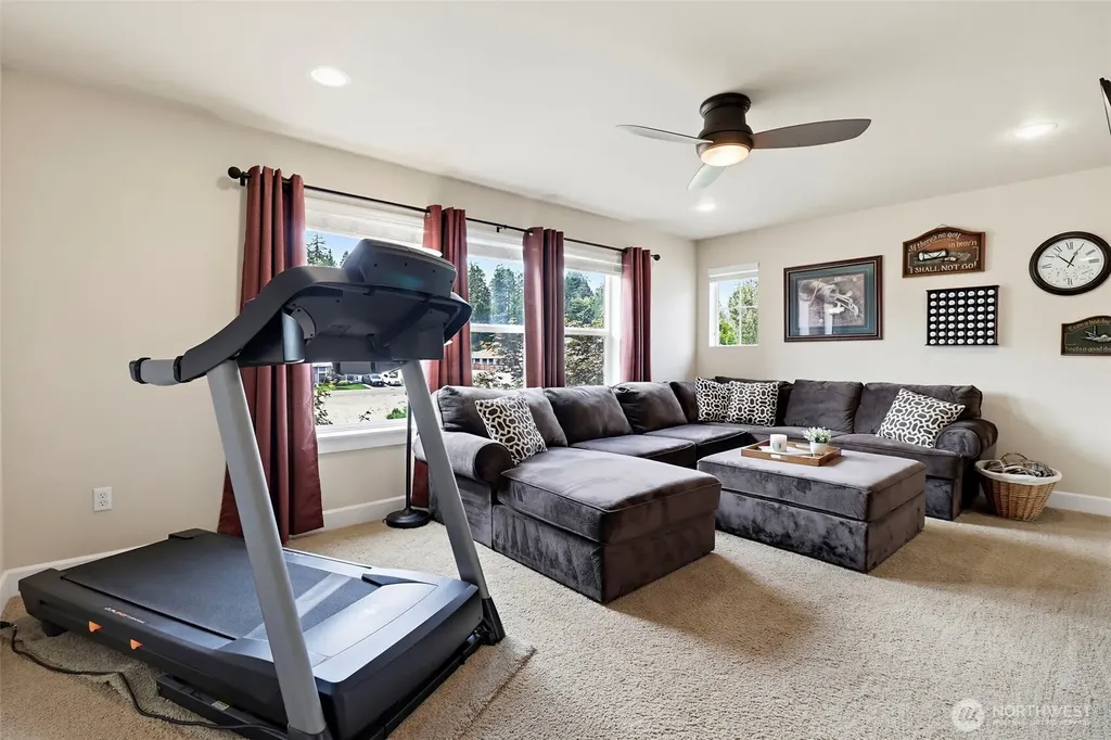 12129 178th Avenue E Bonney Lake WA 98391
