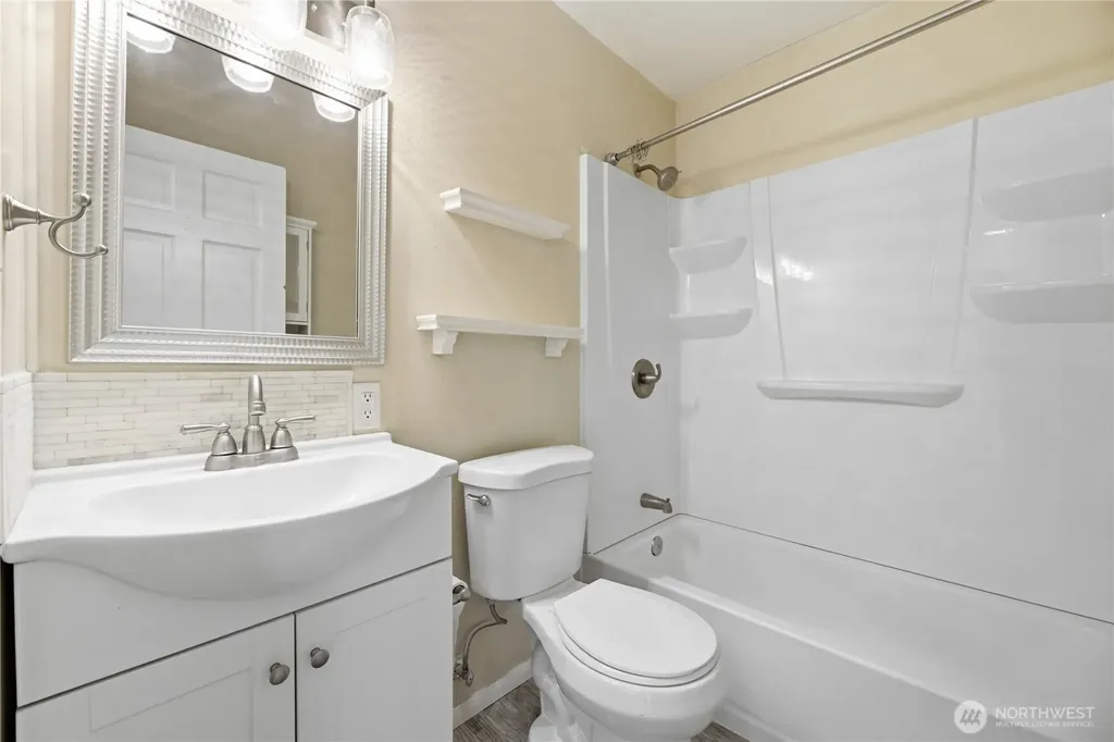 1409 Silver Street Sumner WA 98390