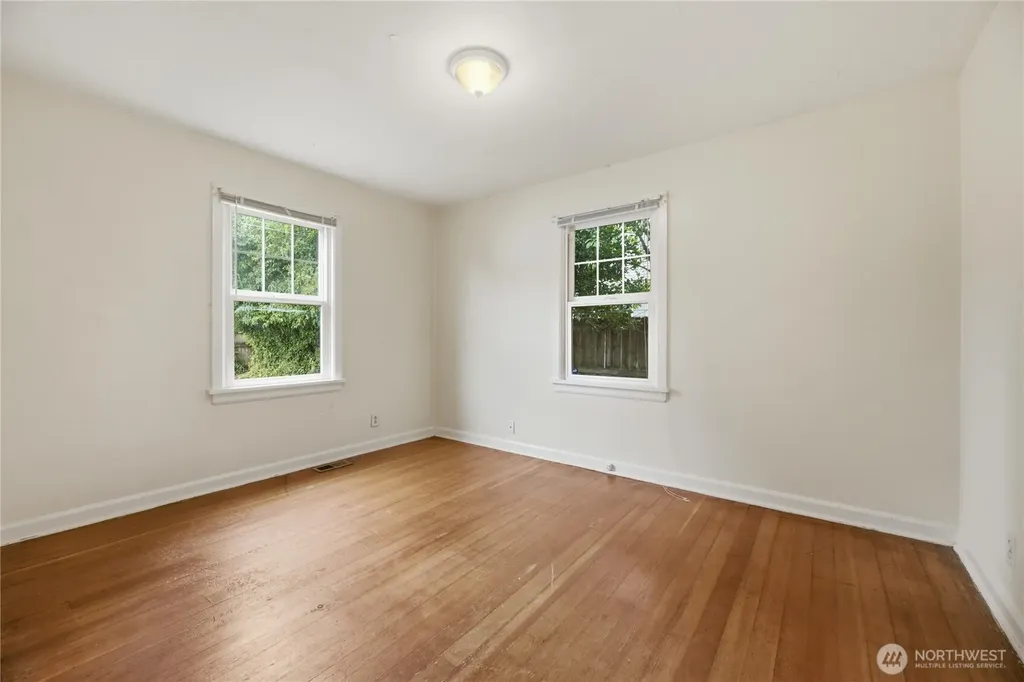 1409 Silver Street Sumner WA 98390