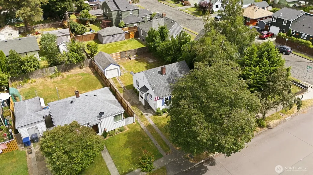 1409 Silver Street Sumner WA 98390