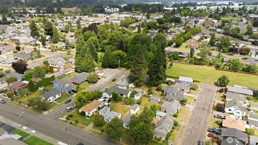 1409 Silver Street Sumner WA 98390