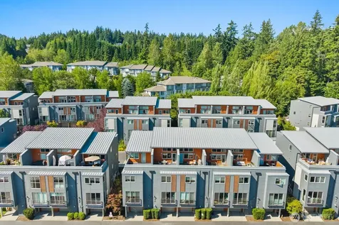 4253 SE 213th Place Issaquah WA 98029
