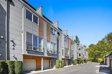 4253 SE 213th Place Issaquah WA 98029
