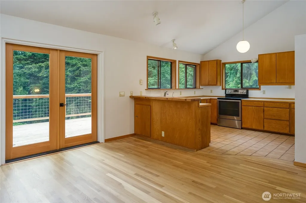 76 Lookout Loop Orcas Island WA 98245