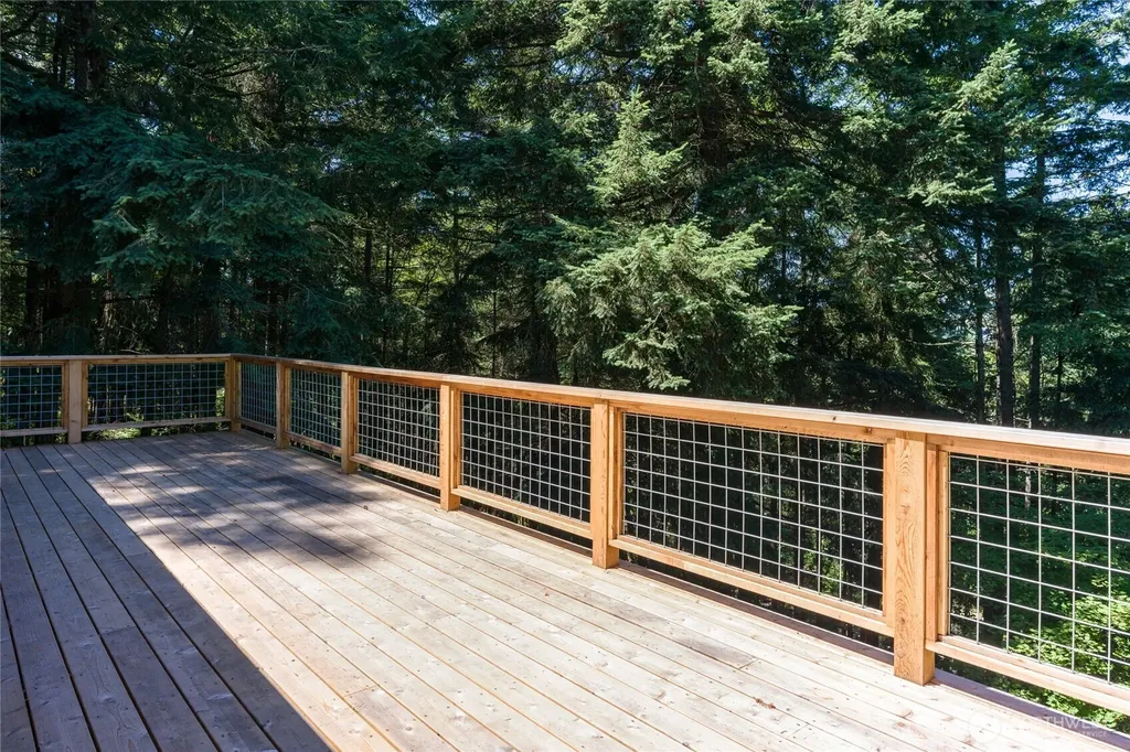 76 Lookout Loop Orcas Island WA 98245