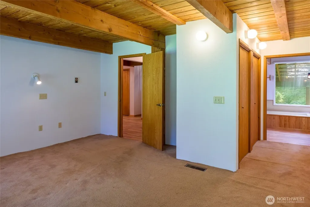 76 Lookout Loop Orcas Island WA 98245