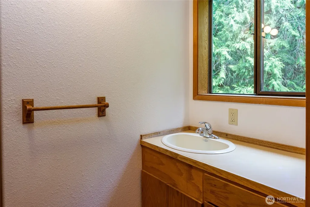 76 Lookout Loop Orcas Island WA 98245