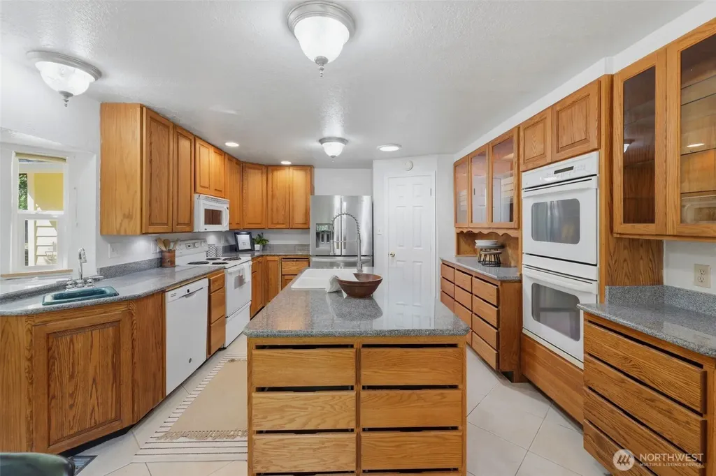 5819 65th Street NW Gig Harbor WA 98335