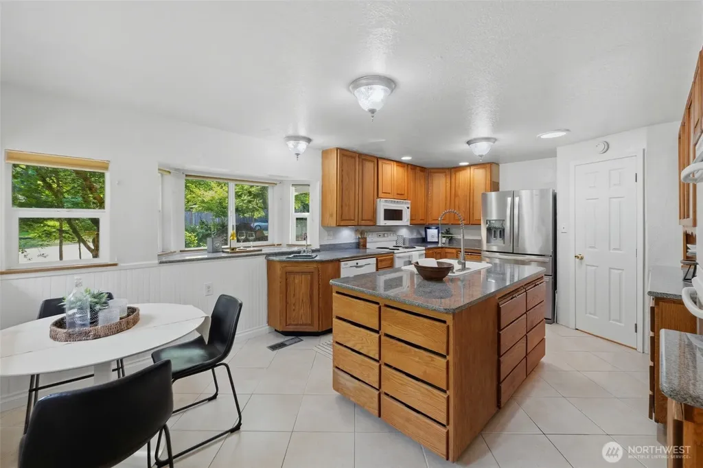 5819 65th Street NW Gig Harbor WA 98335